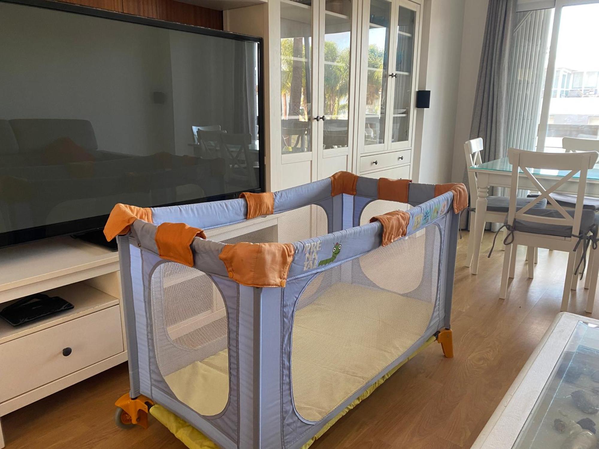Apartamento En Complejo Residencial Con Piscina Пуэбла-де-Фарнальс Экстерьер фото